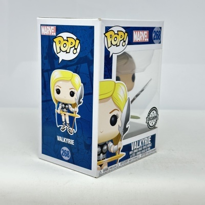 Boneco Funko Pop! Marvel Valkyrie nº 268 em caixa branca e azul com selo EXCLUSIVE