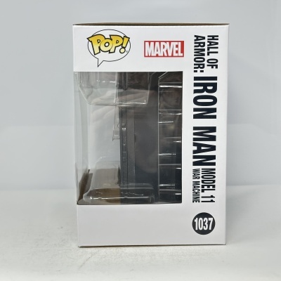 Embalagem branca de colecionável Pop! Marvel com visor transparente mostrando figura Iron Man War Machine