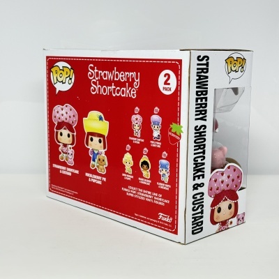 Embalagem de figuras Pop! da coleção Strawberry Shortcake com fundo vermelho