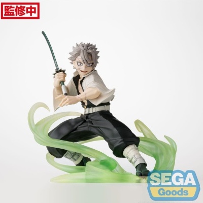 Figura colecionável de personagem com espada e efeito verde