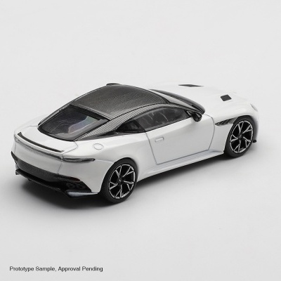 Miniatura de carro desportivo branco e preto sobre fundo branco com texto