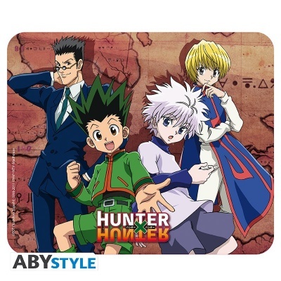 Tapete com personagens do anime Hunter x Hunter em fundo de mapa castanho.