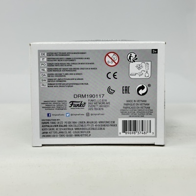 Parte traseira da caixa branca com etiquetas cinza e texto detalhado do produto