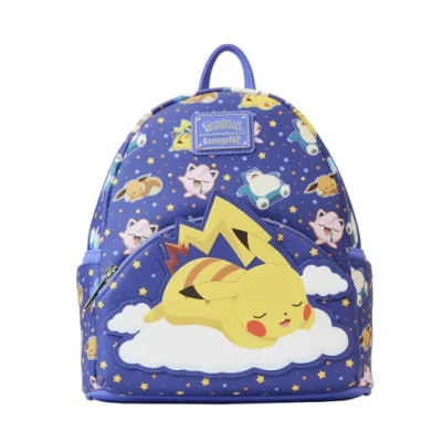 Mochila azul pequena temática Pokémon com Pikachu a dormir na frente