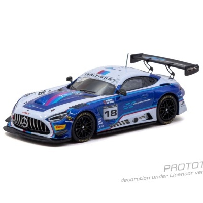 Miniatura carro corrida Mercedes azul branco preto com logotipos e asa traseira