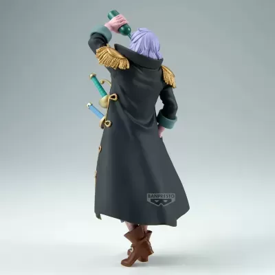 Figura colecionável de personagem com casaco preto e cabelo lilás levantando garrafa verde