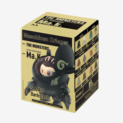 Caixa amarela com boneco Ma.k Maschinen Krieger S.A.F.S Darksteel e imagens de outras figuras na lateral