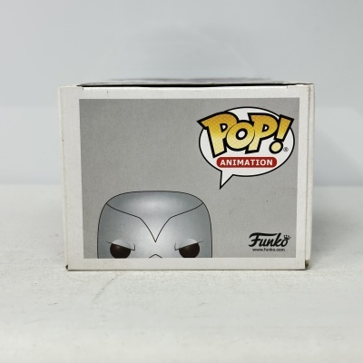 caixa branca Funko Pop animation com personagem cinzenta e olhos castanhos