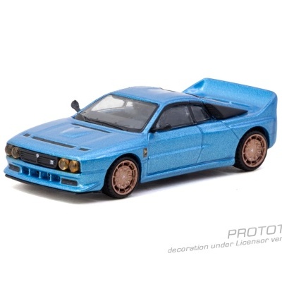 Miniatura de carro desportivo azul metálico com jantes castanhas em fundo branco