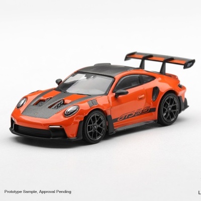 Miniatura de carro desportivo laranja GT3RS com asa traseira grande