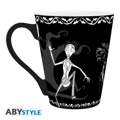 Caneca de cerâmica preta com personagem animado em preto e branco