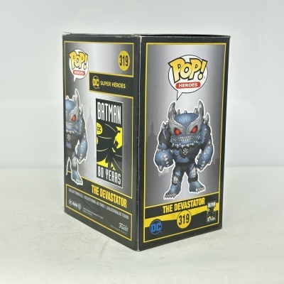 Caixa Funko Pop The Devastator edição Batman 80 Years