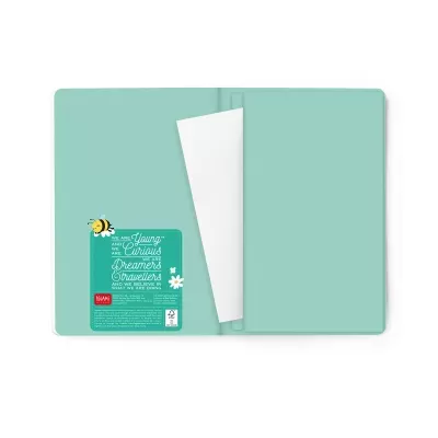 Capa interior de caderno verde água com bolso e etiqueta com texto e abelha