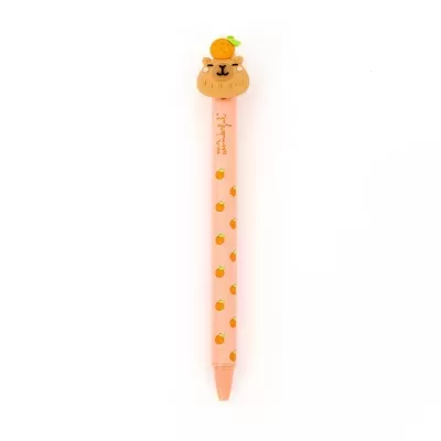 Caneta cor de laranja clara com padrão de laranjas e enfeite de urso com laranja
