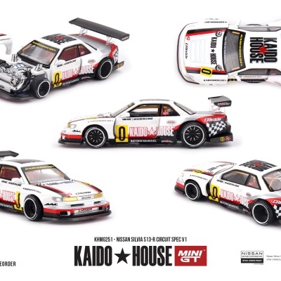 Modelo reduzido de carro de corrida Nissan Silvia S13-R com logo KAIDO HOUSE