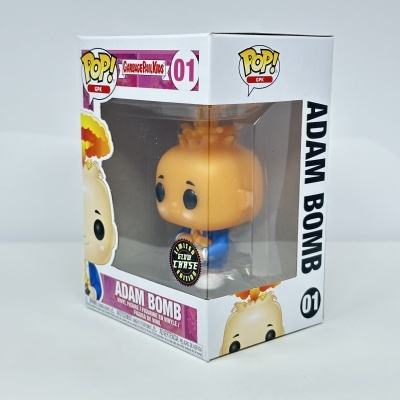 Figura Funko Pop! ADAM BOMB em caixa branca com janela transparente