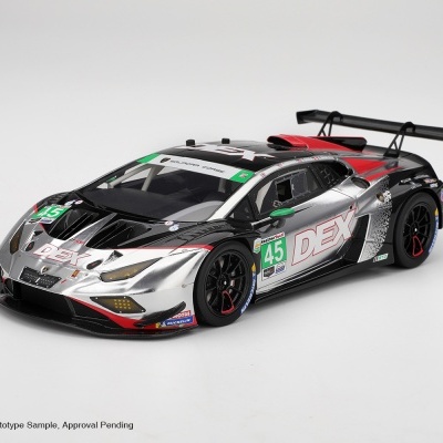 Modelo de carro de corrida preto, prateado e vermelho com logotipo DEX e número 45