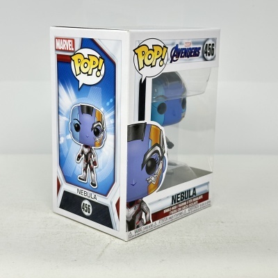 Figura Funko Pop! Nebula da Marvel na caixa