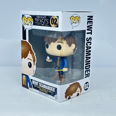 Figura Funko Pop! Newt Scamander da série Fantastic Beasts na caixa