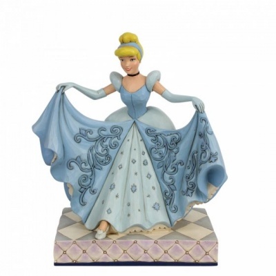 Figura decorativa da Cinderela em vestido azul com detalhes prateados