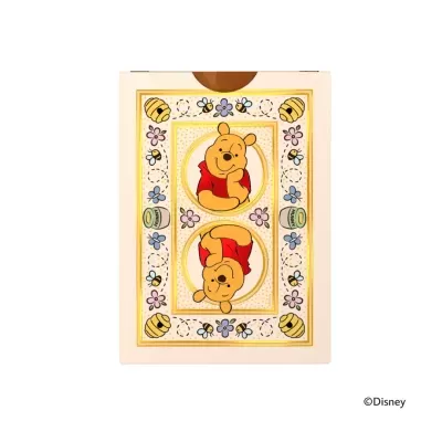 Caixa retangular decorada com ilustrações do Ursinho Pooh e elementos de natureza.