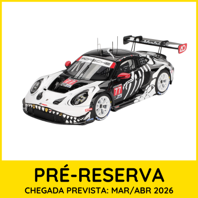 Modelo de carro de corrida Porsche preto e branco com decoração de esqueleto e número 77