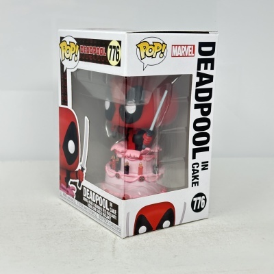 Figura Funko POP! Deadpool dentro de bolo na sua caixa