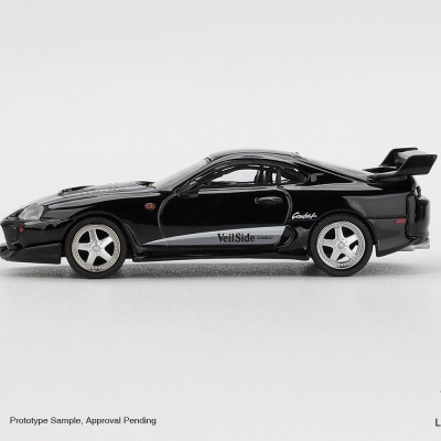 Miniatura de carro desportivo preto VeilSide