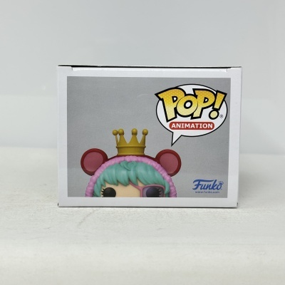 caixa branca Funko Pop com personagem cabelo verde e coroa amarela