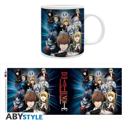 Caneca branca com personagens do anime Death Note e título em vermelho