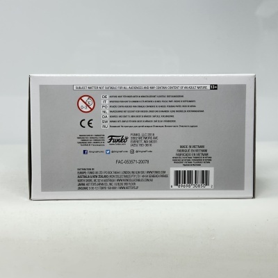 Caixa branca com texto e etiquetas de segurança e fabricante Funko LLC