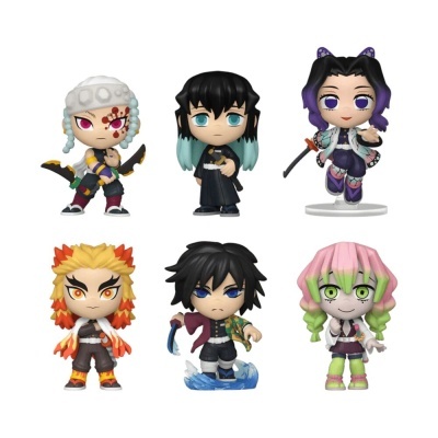 Seis figuras de personagens de anime coloridas sobre fundo branco