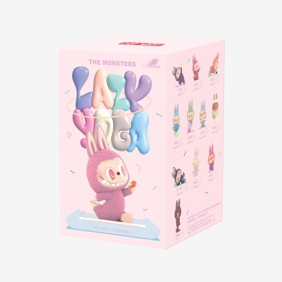 Caixa rosa de brinquedo colecionável com personagem roxo sorridente e várias figuras em miniatura