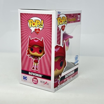 Funko Pop Batwoman nº 221 em caixa branca e rosa