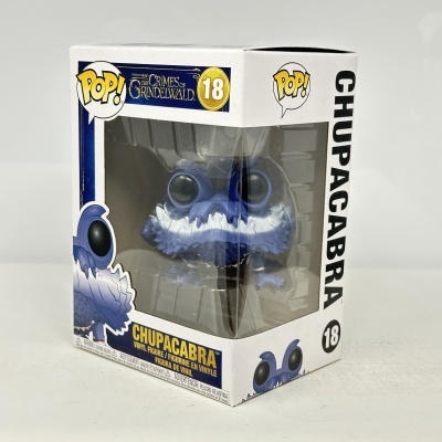 Figura POP! Chupacabra azul em caixa branca com janela de plástico transparente
