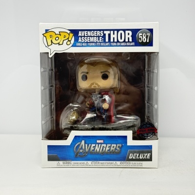 Figura Funko Pop Avengers Thor 587 em embalagem