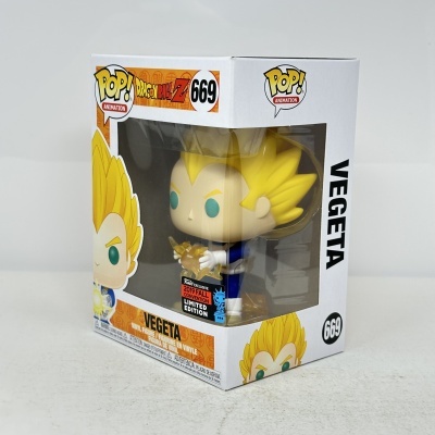 Boneco Funko Pop Animation Vegeta de Dragon Ball Z na caixa