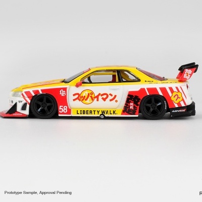 Miniatura de carro de corrida amarelo, branco e vermelho com texto LIBERTY WALK e número 58