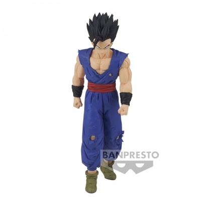 Figura de ação com roupa azul e cabelo preto espetado