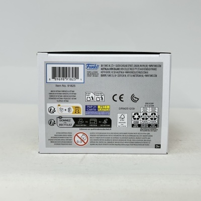 Embalagem branca com código de barras e símbolos de reciclagem