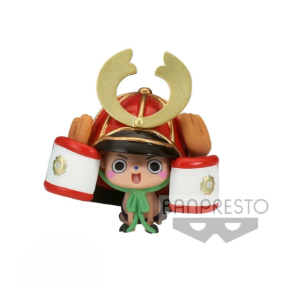 Figura Toy Chopper com capacete vermelho e dourado segurando dois tambores