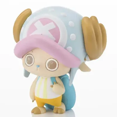 Figura colecionável com capacete azul claro e mochila azul