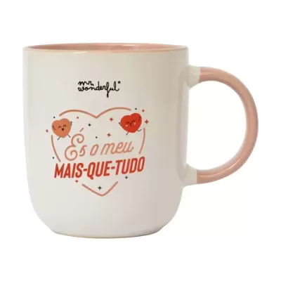 Caneca branca com interior e pega cor bege claro, texto e corações sorridentes