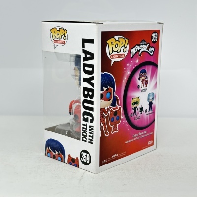 Caixa branca com figura Funko Pop da Ladybug com Tikki da série Miraculous
