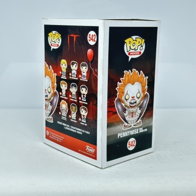 Embalagem Funko Pop Pennywise IT com pernas de aranha