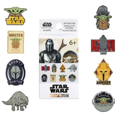 Conjunto de pins Star Wars Mandalorian com personagens em embalagem branca