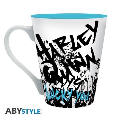 Caneca branca com interior azul e grafite preto e azul com texto Harley Quinn Lucky You