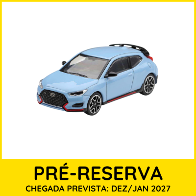 Miniatura de carro desportivo azul claro com detalhes negros e vermelhos