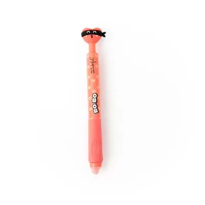 Caneta acrílica cor-de-rosa com padrão de corações e desenho de coração divertido no topo