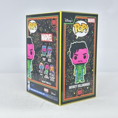 Caixa Funko Pop! Marvel número 989 com figura Infinity Killmonger colorida